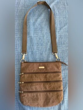 EUC Baggallini Mocha Brown Crossbody Organizer Shoulder Bag
